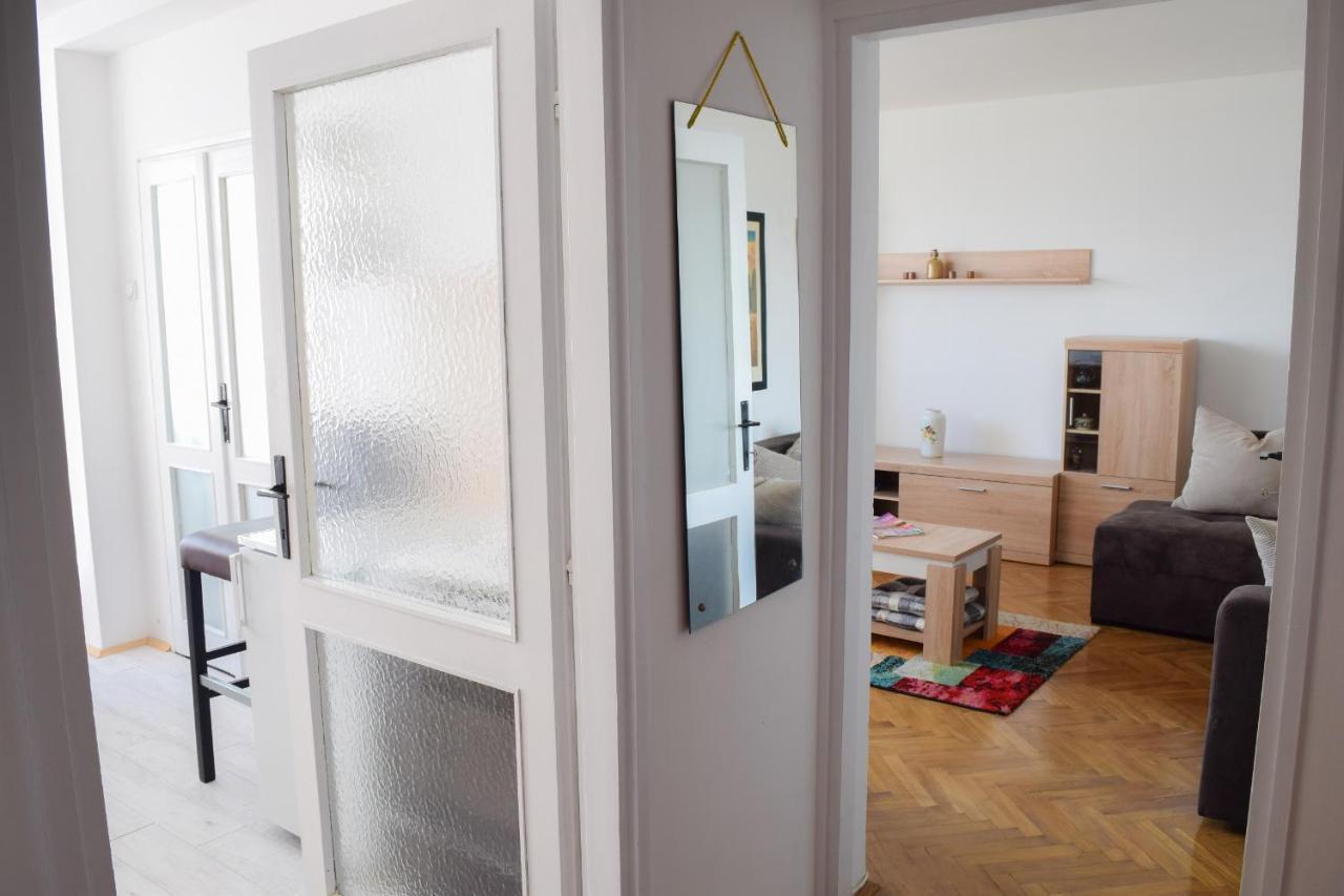 Apartman Bane 021 With A View Novi Sad Eksteriør bilde