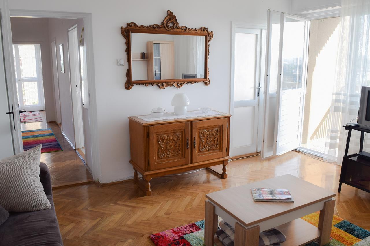 Apartman Bane 021 With A View Novi Sad Eksteriør bilde