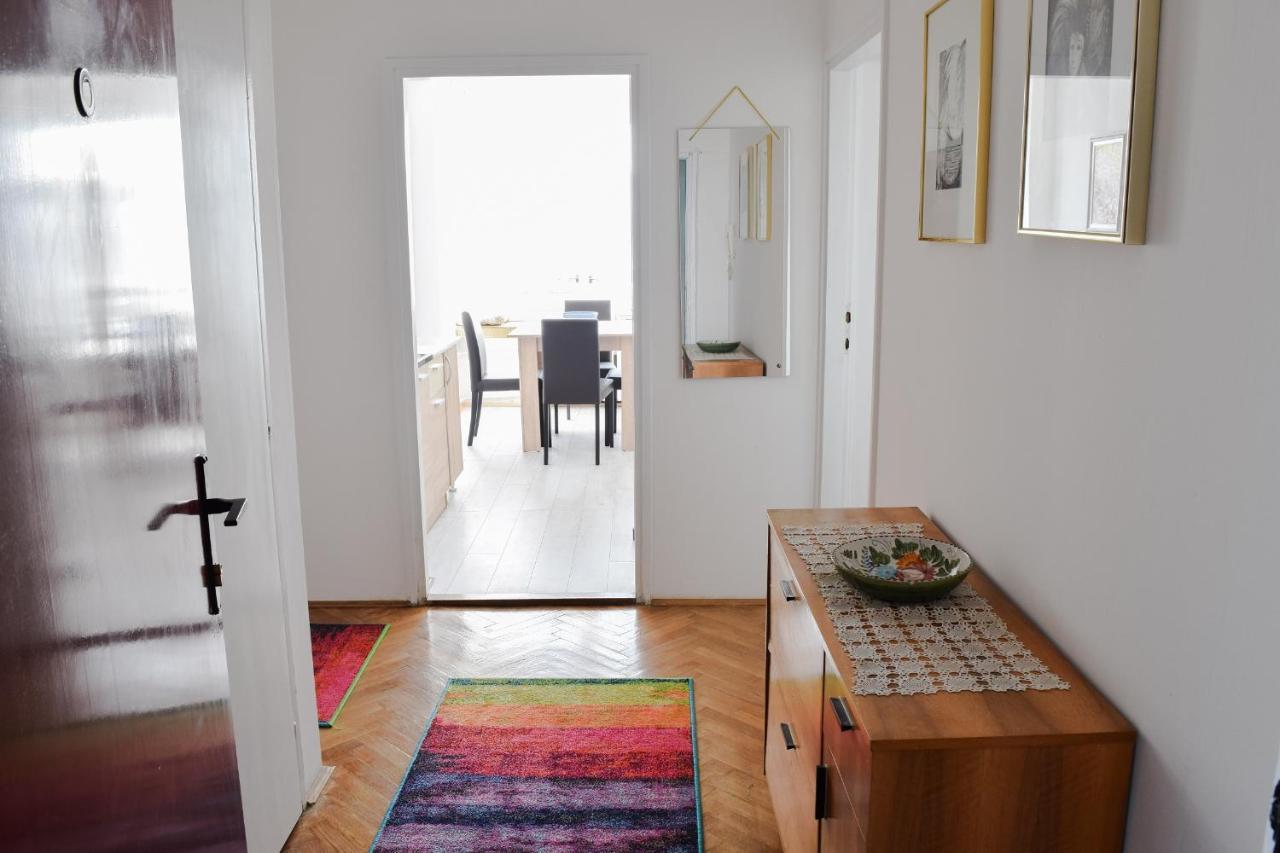 Apartman Bane 021 With A View Novi Sad Eksteriør bilde