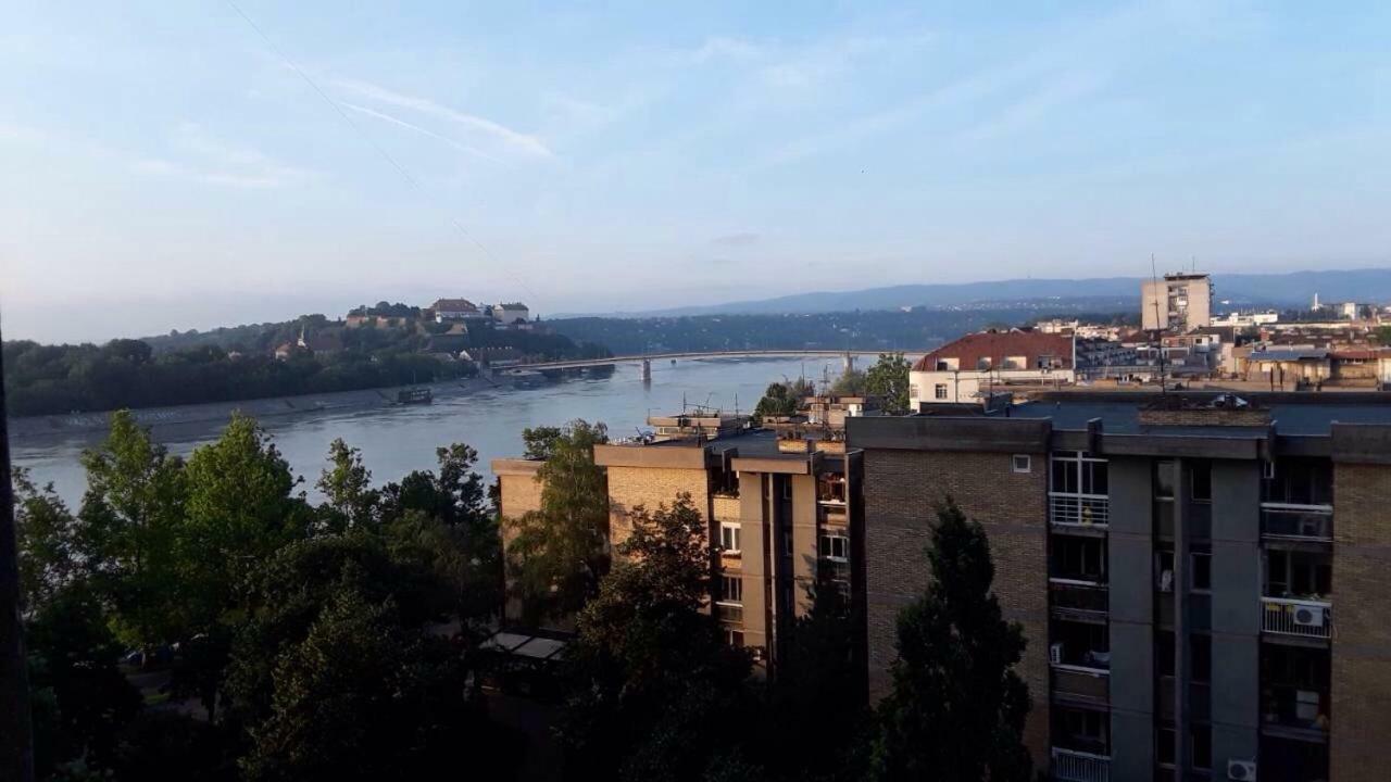 Apartman Bane 021 With A View Novi Sad Eksteriør bilde